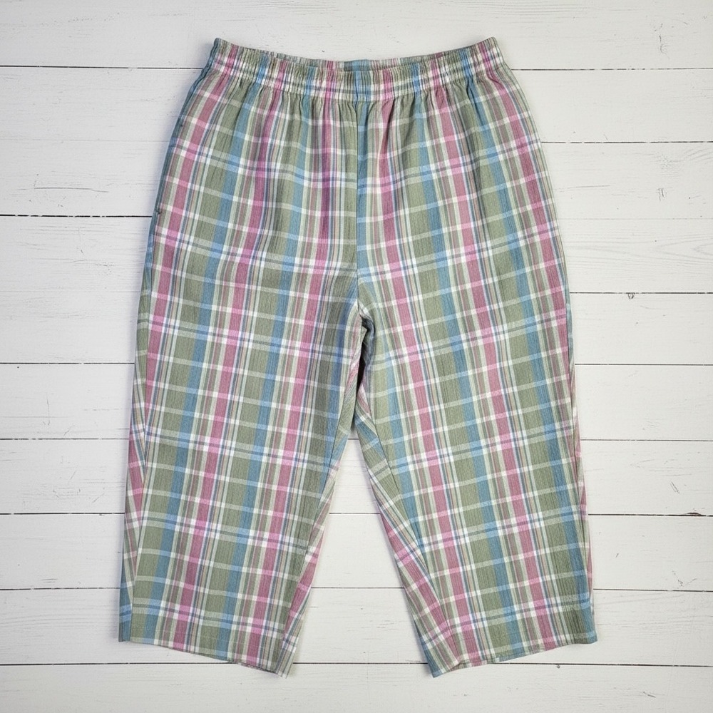 Grandmacore Vintage Plaid Bermuda Shorts Blair L Green Pink Blue Cotton Blend